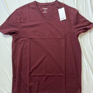 *NEW W/TAGS* Goodfellow & Co. Men's V-Neck Burgundy T-Shirt Size L